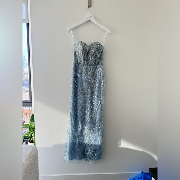 MAC DUGGAL Blue Strapless Embellished Trumpet Gown 4 - Picture 9 of 16